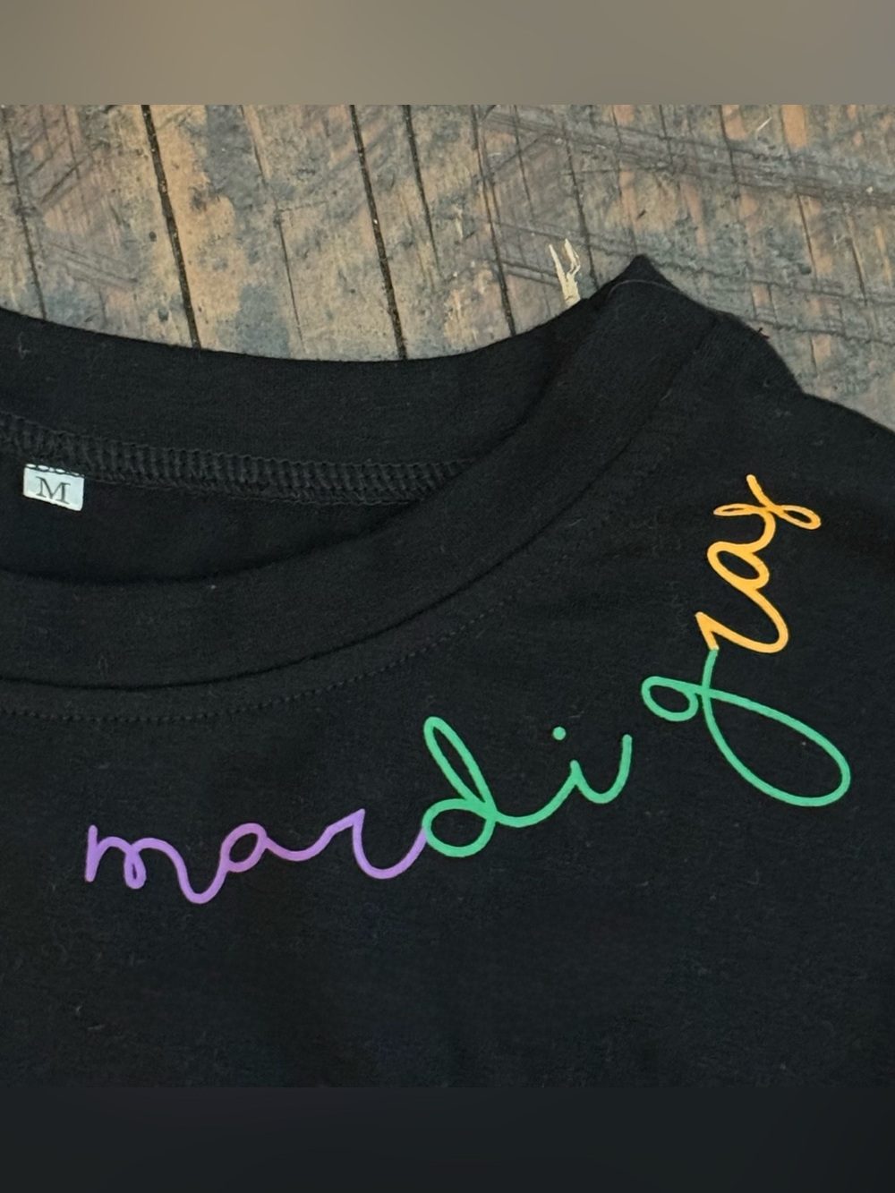 Mardi Gras Tee Size M